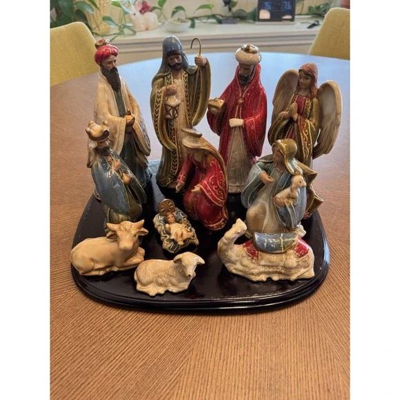 Kirkland's Home Nativity Set 13pc Ceramic Glazed #071371 w/ Box - Picture 2 of 10